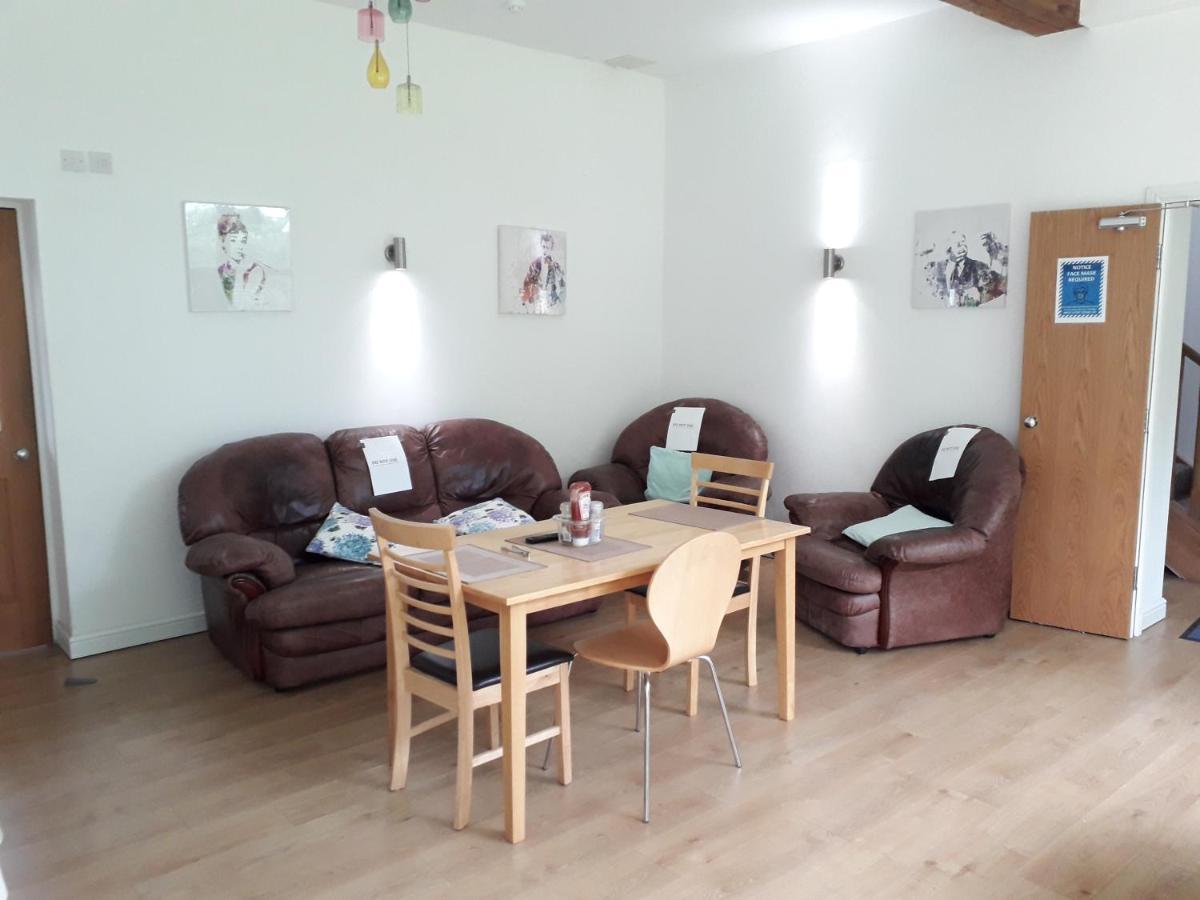 Brook Barn B&B Hale  Eksteriør bilde