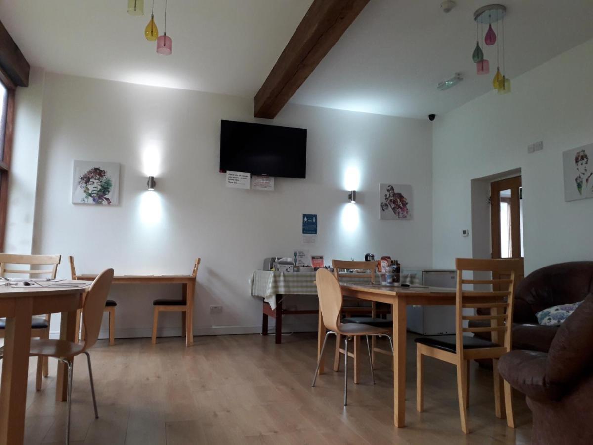 Brook Barn B&B Hale  Eksteriør bilde