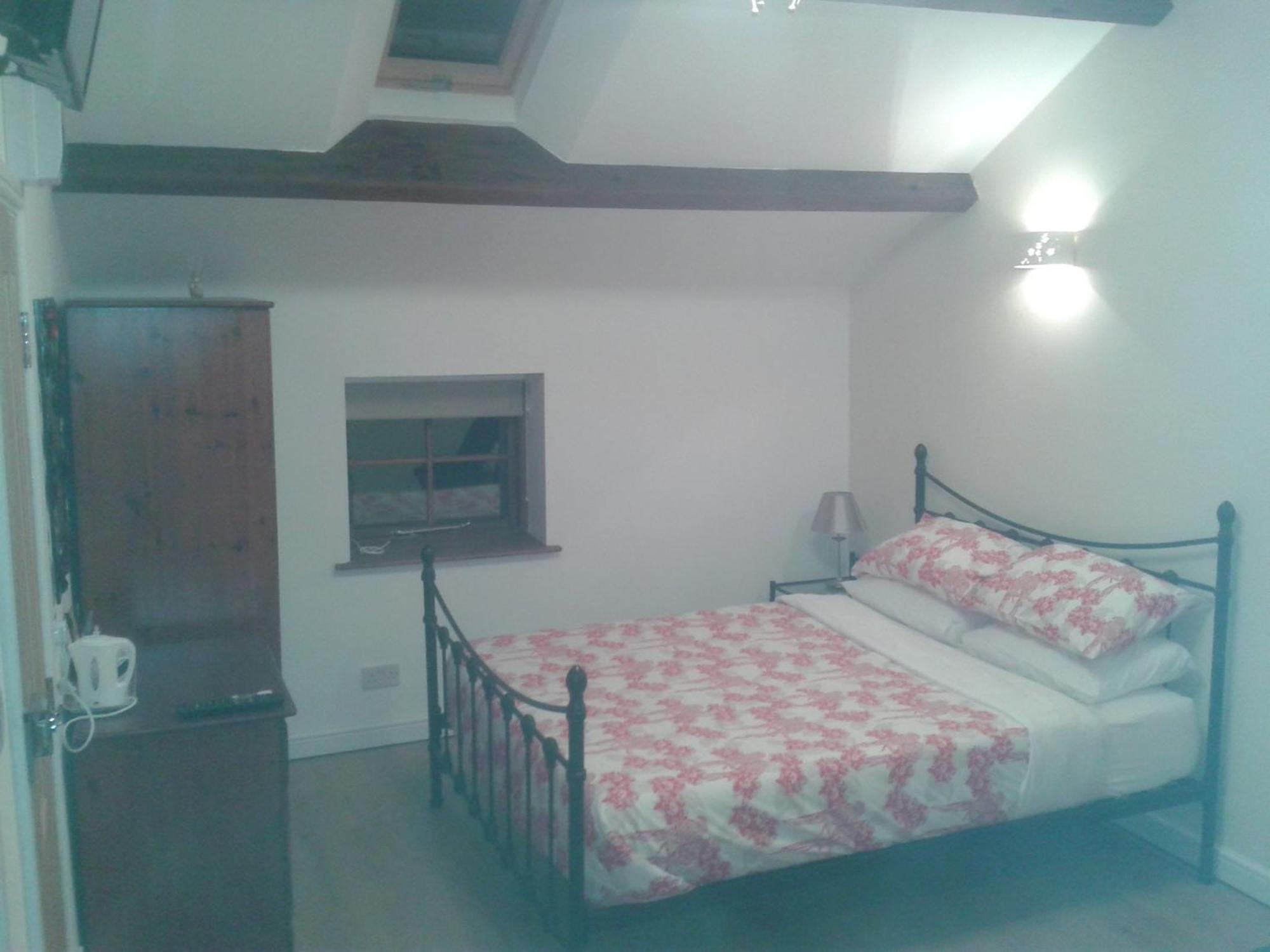 Brook Barn B&B Hale  Rom bilde