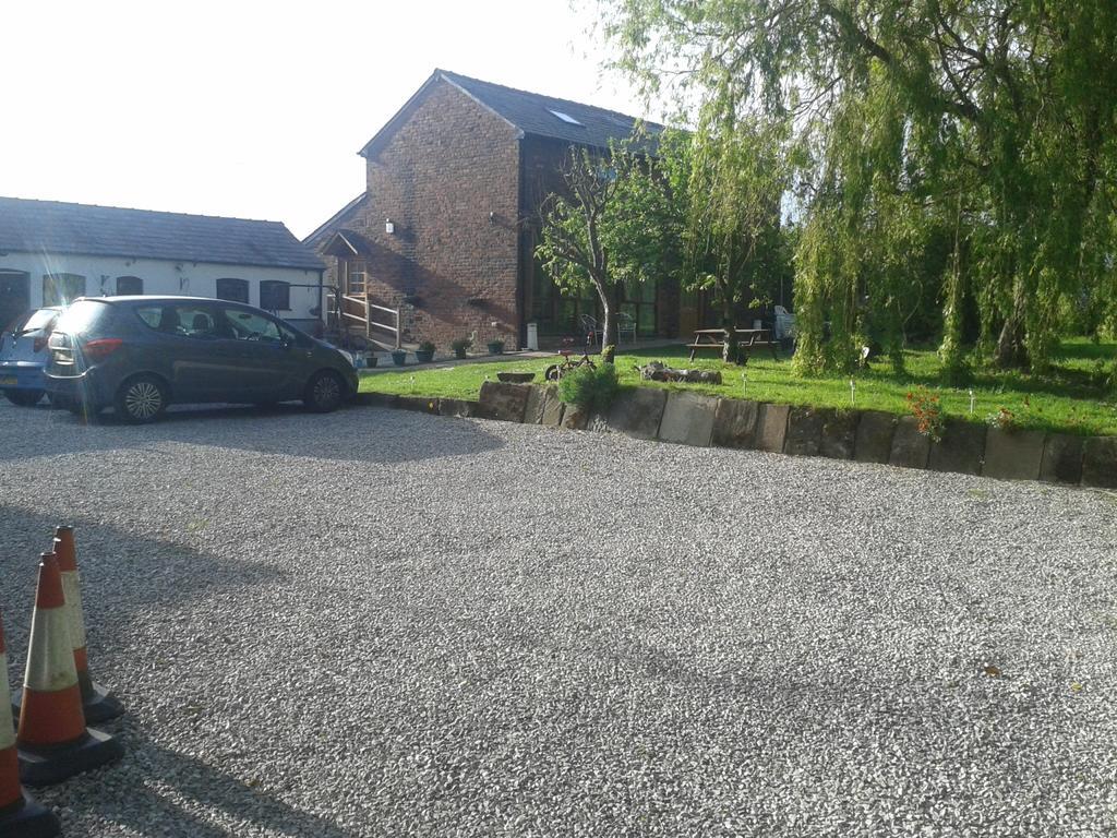 Brook Barn B&B Hale  Eksteriør bilde