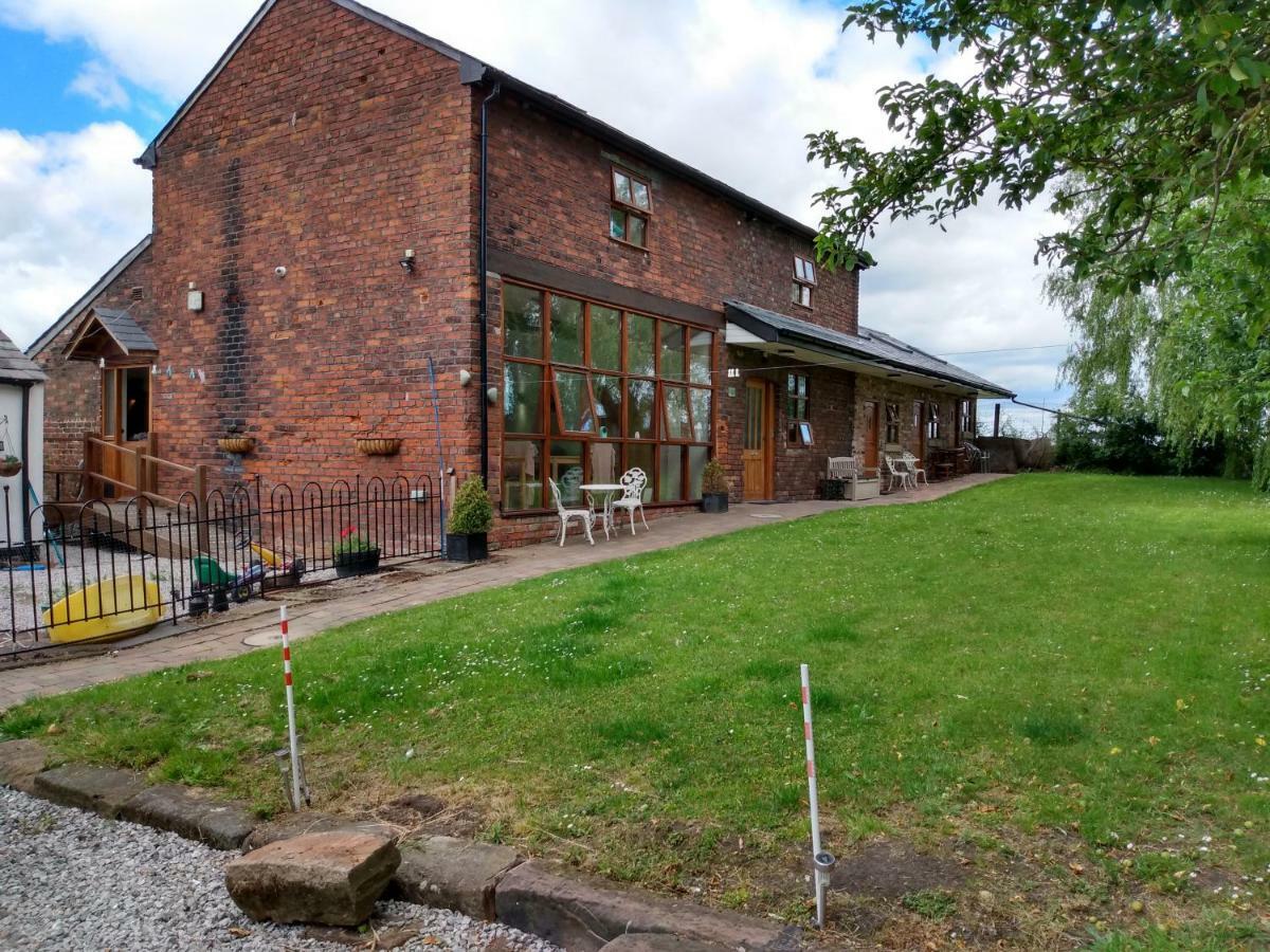 Brook Barn B&B Hale  Eksteriør bilde