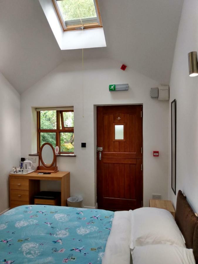 Brook Barn B&B Hale  Eksteriør bilde